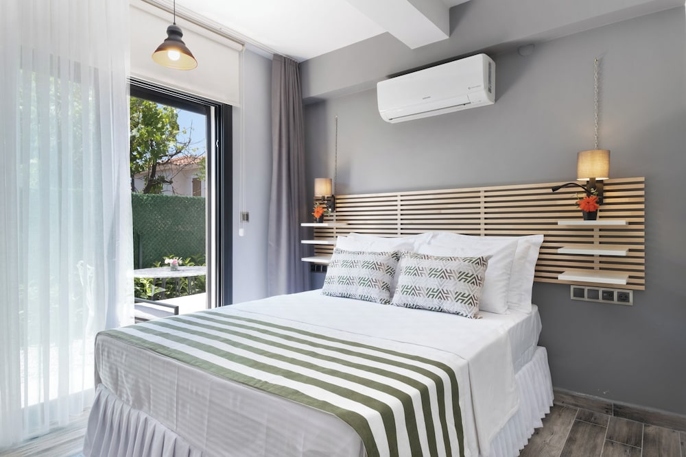 villa lui hotel alacati
