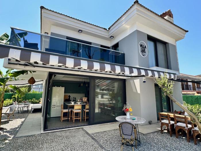 villa lui hotel alacati