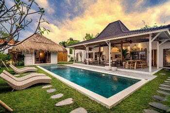 villa folie by alfred in bali