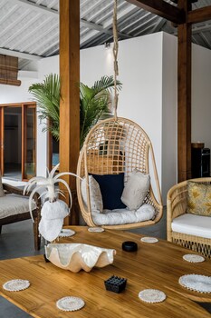 villa folie by alfred in bali