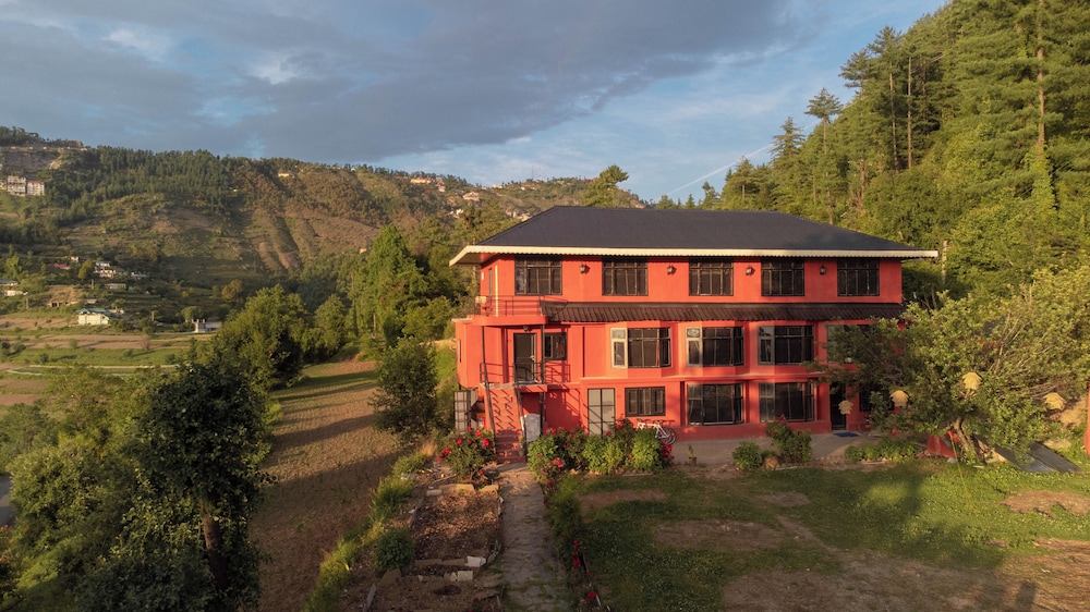 minimalist an eco farmstay