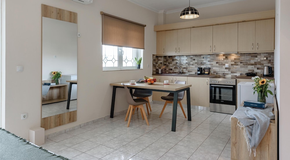 zilean apartment airport by airstay