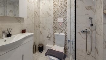 zilean apartment airport by airstay