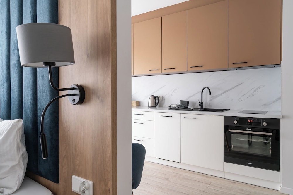 rentplanet atal city square