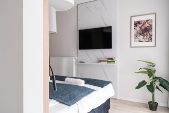 rentplanet atal city square