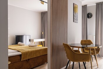 rentplanet atal city square