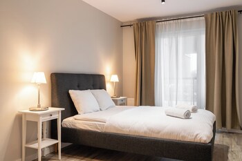 rentplanet atal city square