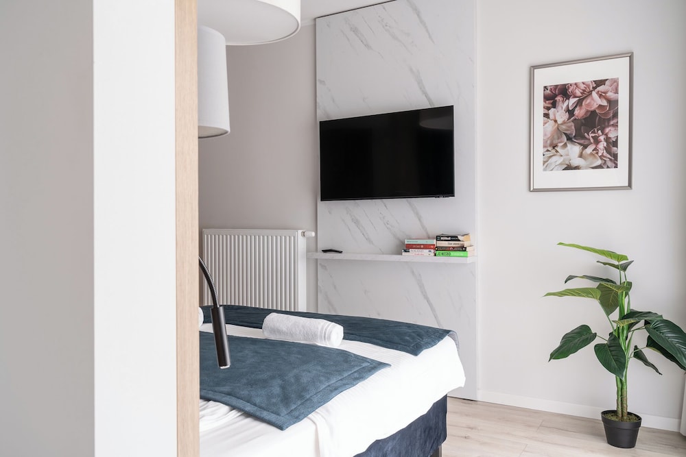 rentplanet atal city square