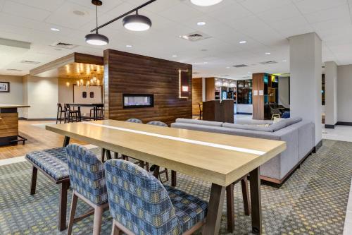 holiday inn grand rapids downtown by ihg