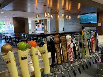 Holiday Inn Grand Rapids Downtown By Ihg,Grand Rapids>>Ann Arbor,3 star