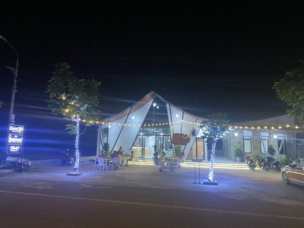 quiri peninsula hostel