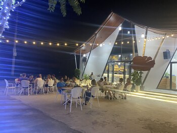 quiri peninsula hostel