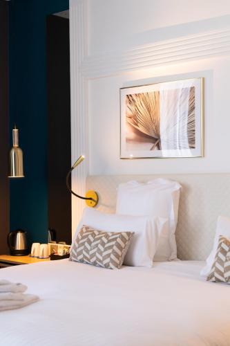 oceania hotel danjou angers