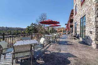 cambria hotel lake placid lakeside resort
