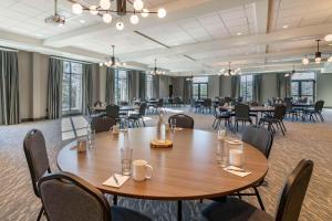 cambria hotel lake placid lakeside resort