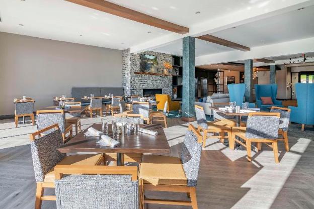 cambria hotel lake placid lakeside resort