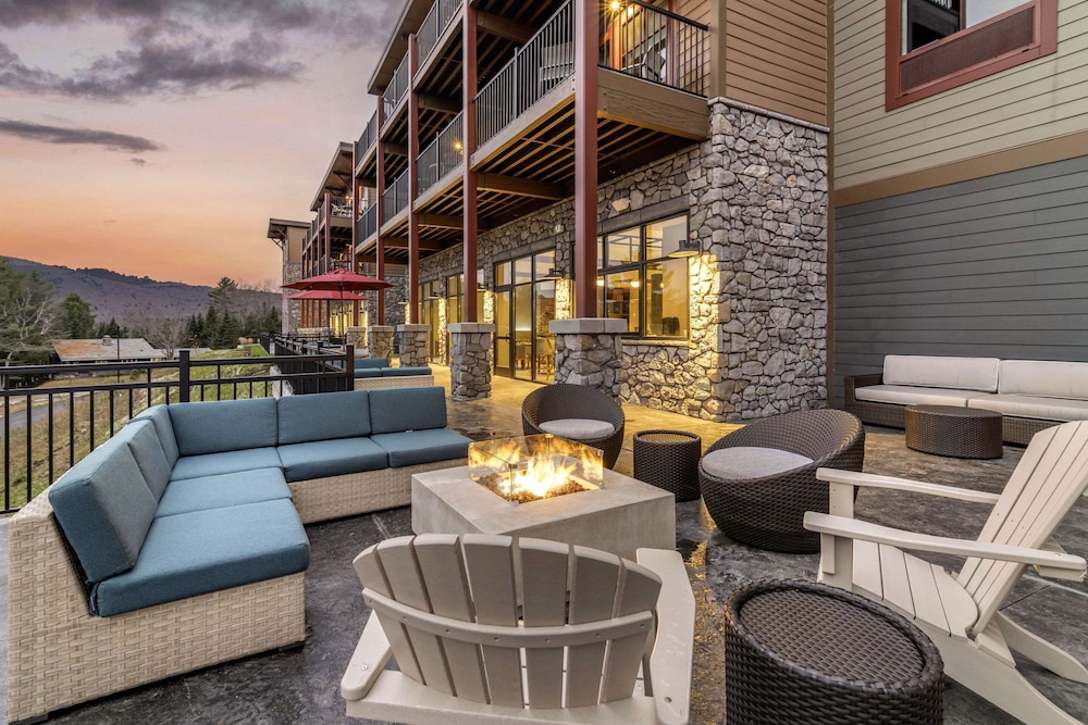 cambria hotel lake placid lakeside resort