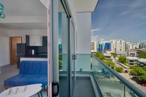 central suites tower