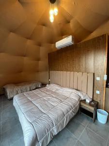 wild oryx camp bubbles