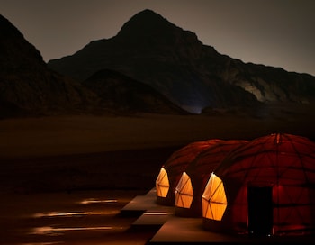 wild oryx camp bubbles