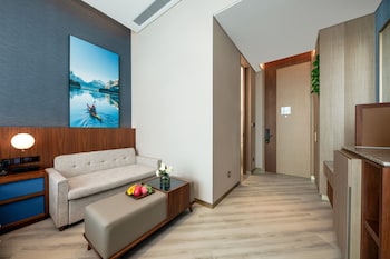 shan zhi ye serviced apartment hotel houjie wanda plaza liaoxia subway station