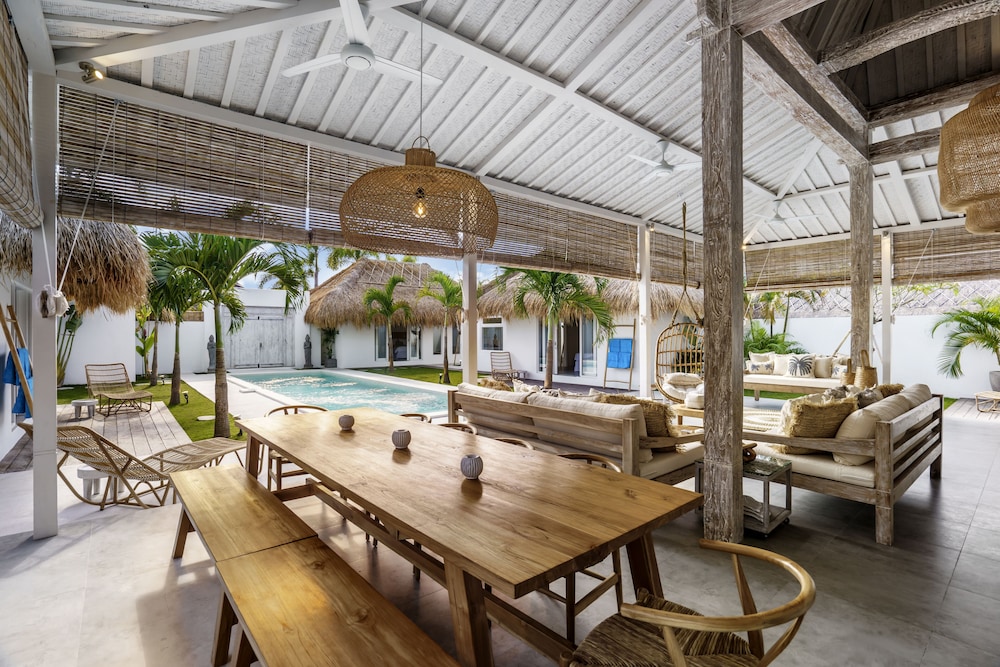 villa surga blue by alfred in bali