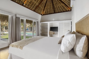 villa surga blue by alfred in bali