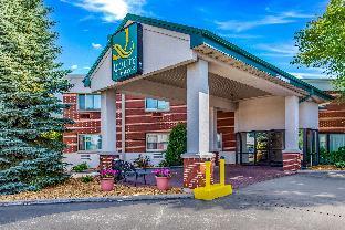 quality inn and suites downtown