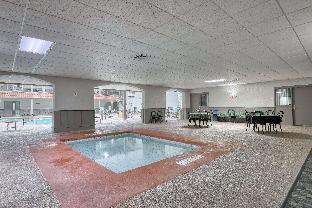quality inn and suites downtown