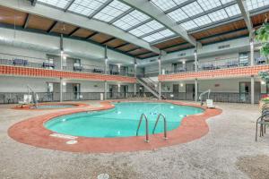 quality inn and suites downtown
