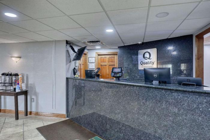 quality inn and suites downtown