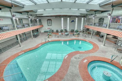 quality inn and suites downtown