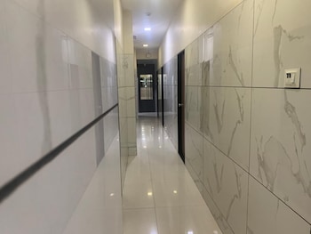 hotel royal residency