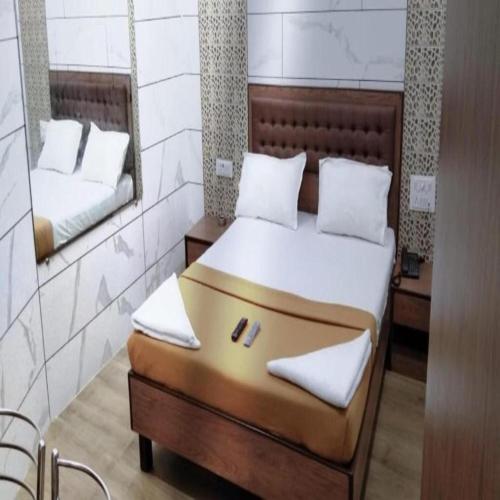 hotel royal residency