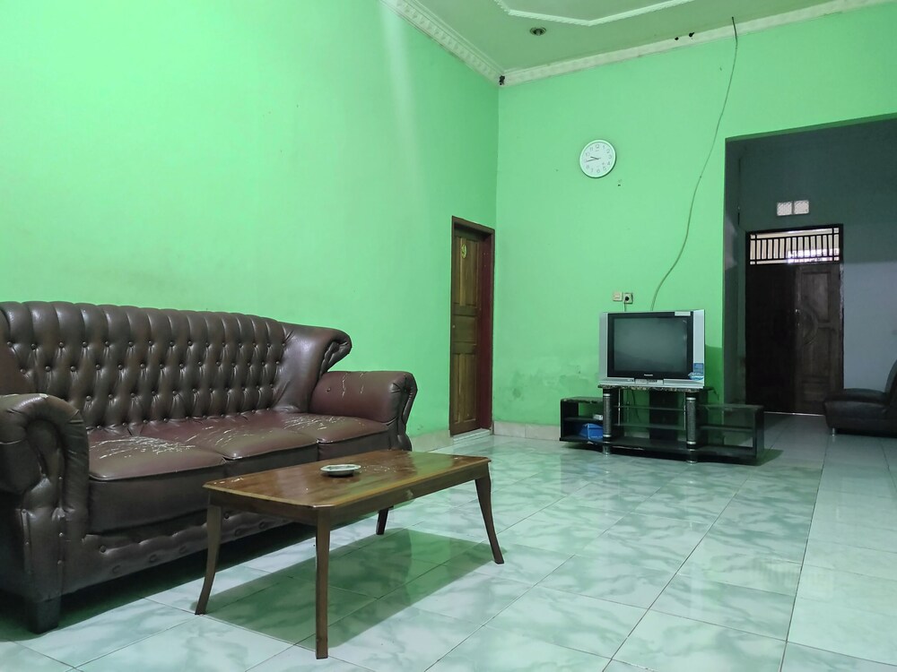 oyo 92724 penginapan syariah al syifa