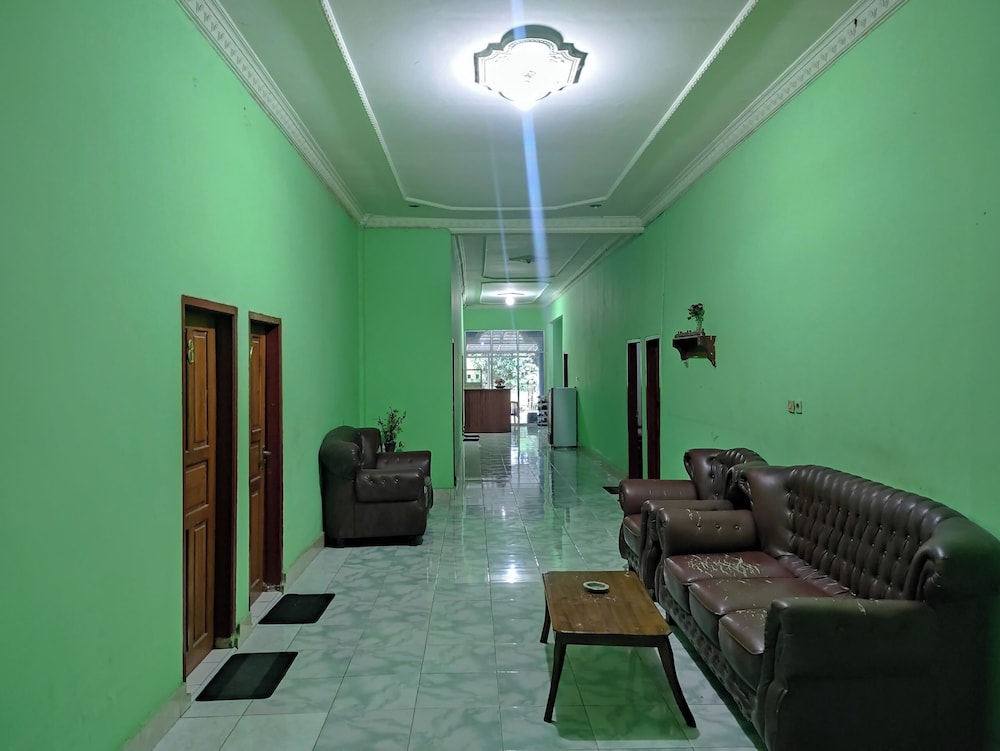 oyo 92724 penginapan syariah al syifa