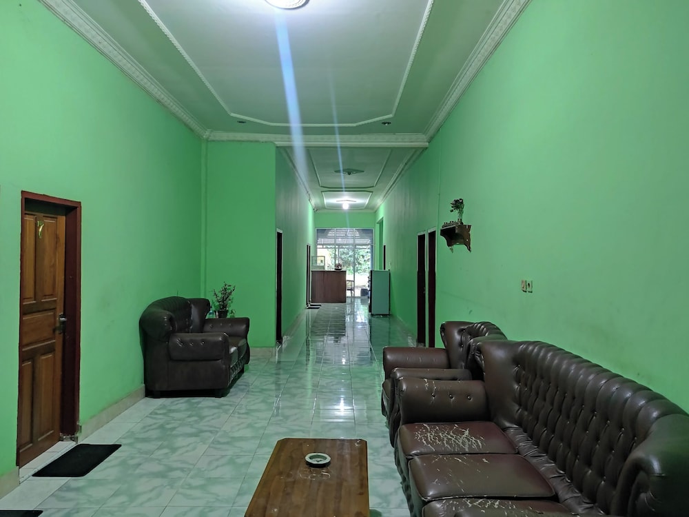 oyo 92724 penginapan syariah al syifa