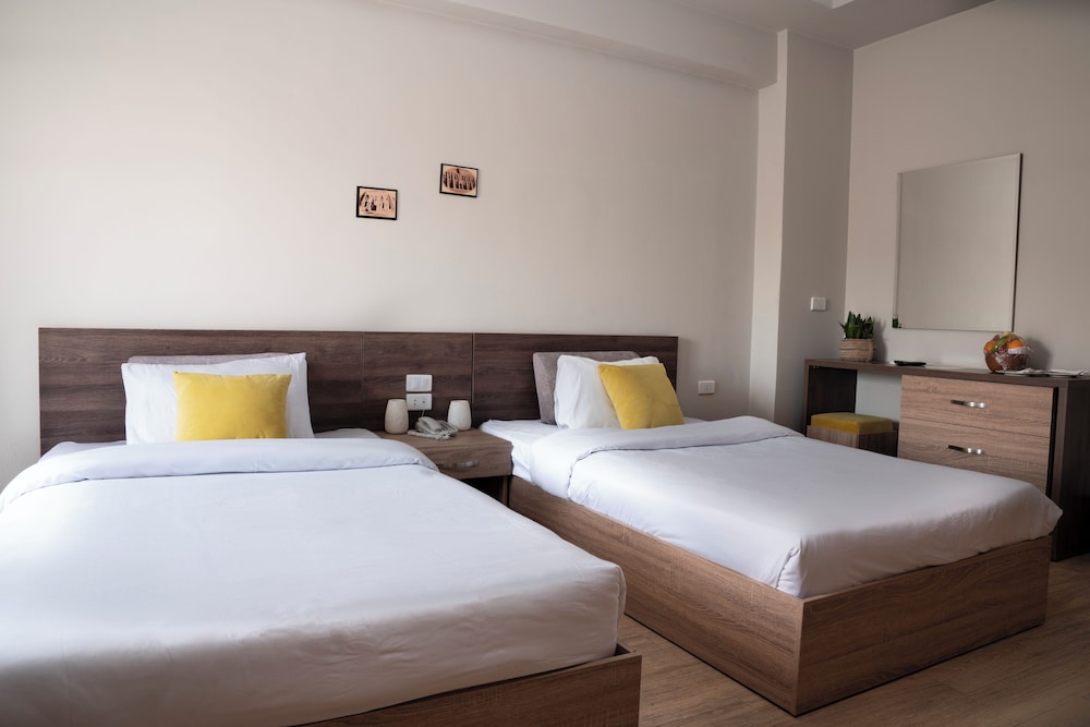 aldora residence suites