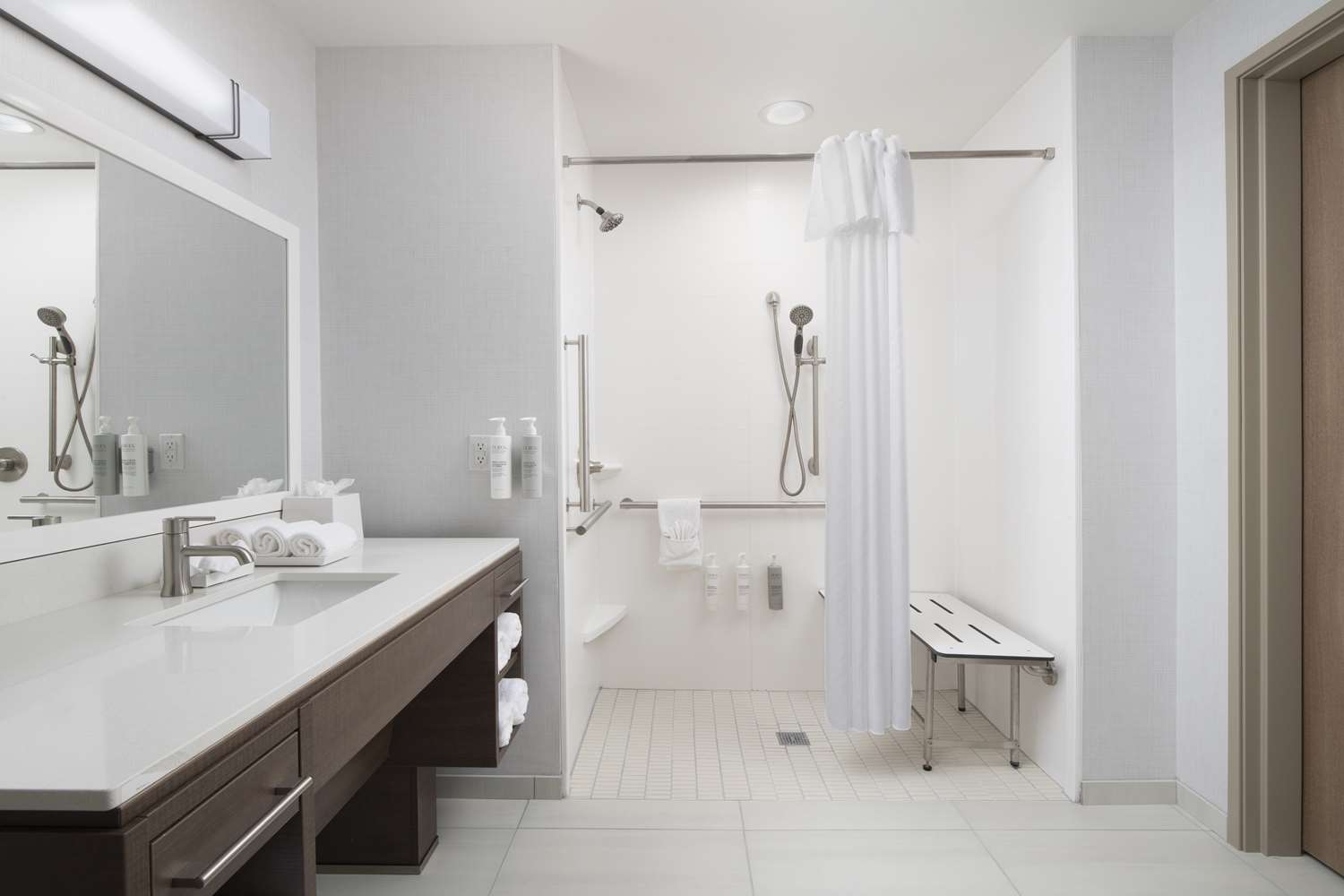 home2 suites by hilton albuquerque airport
