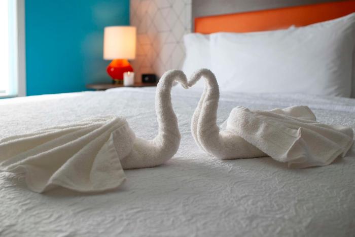 home2 suites by hilton albuquerque airport