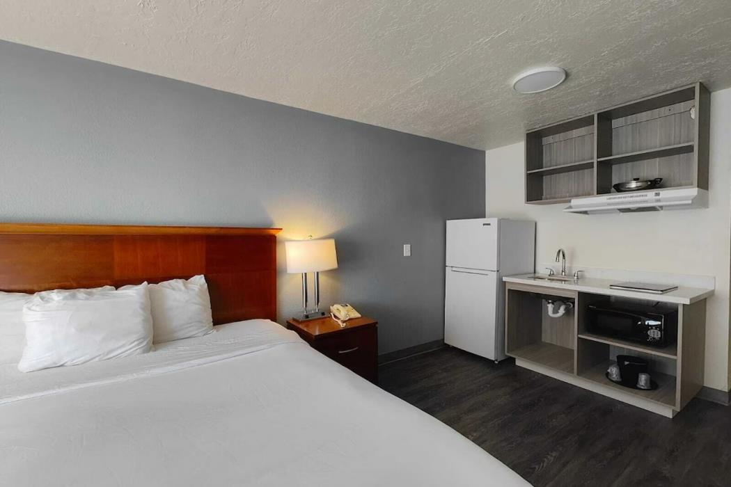 suburban studios salt lake city airport