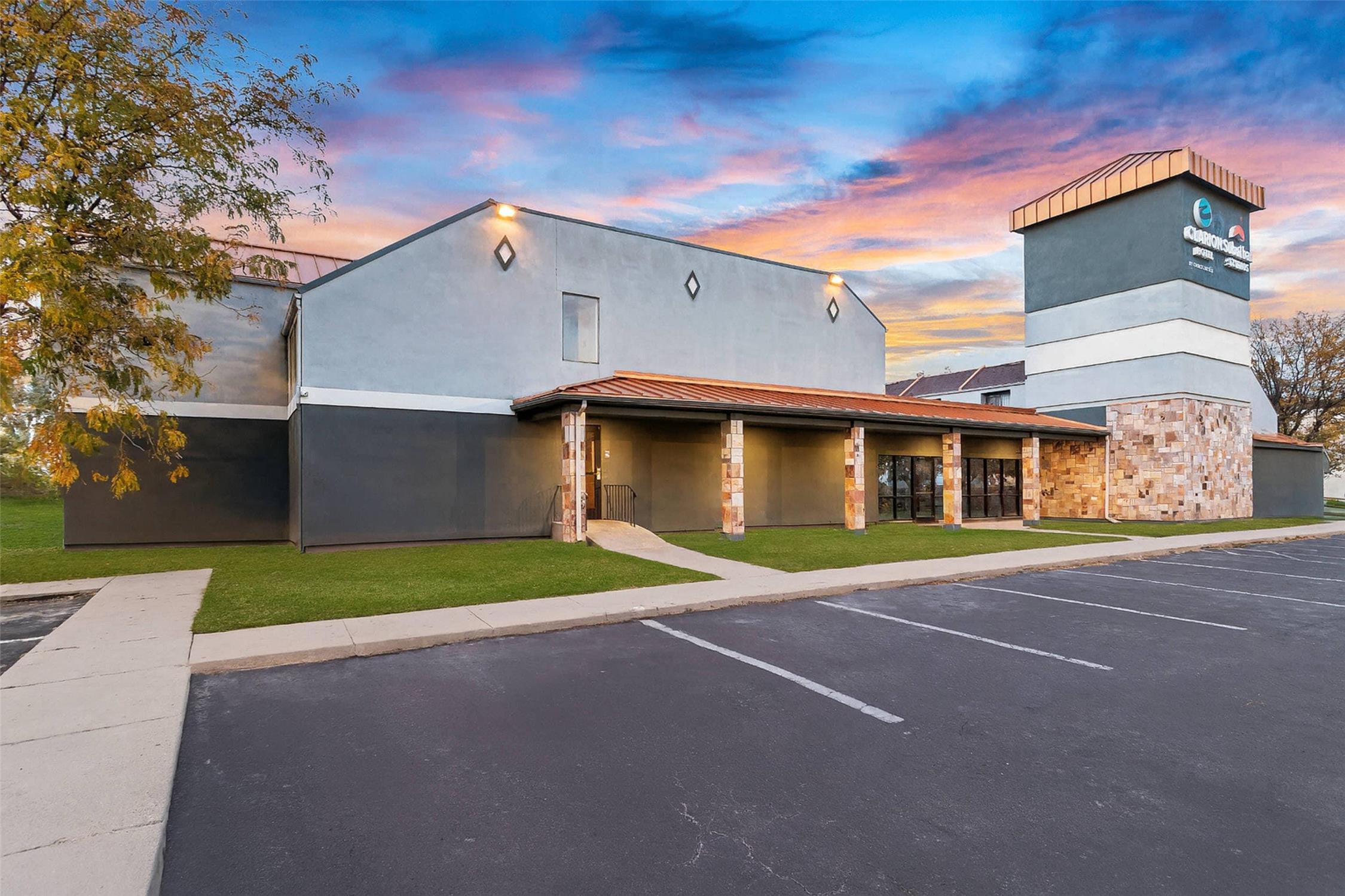 suburban studios salt lake city airport