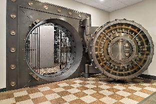 cityflatshotel port huron ascend hotel collection