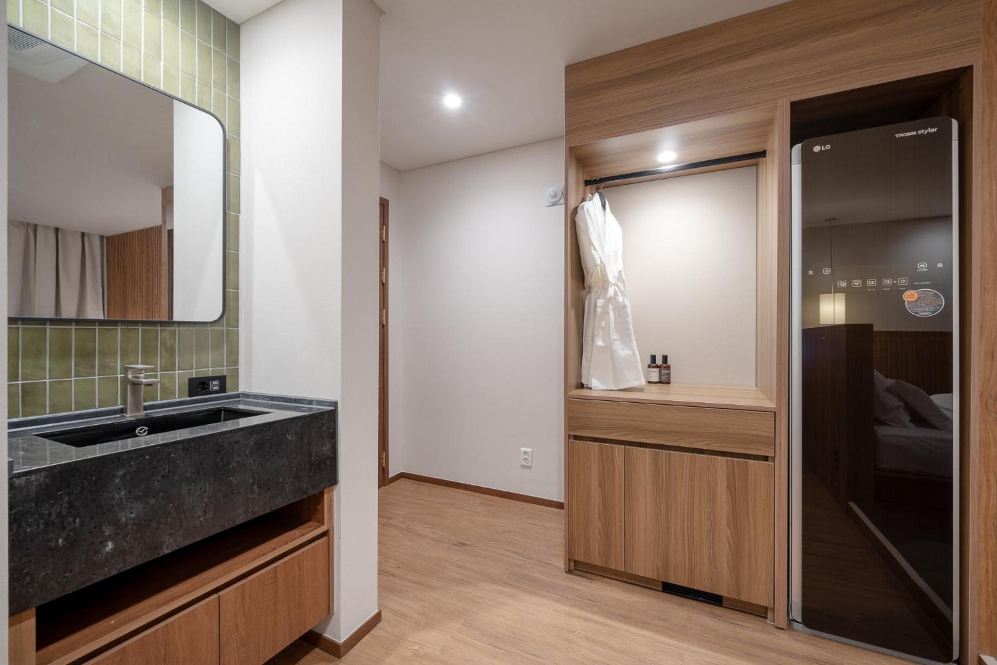 simjak hotel dongtan by aank