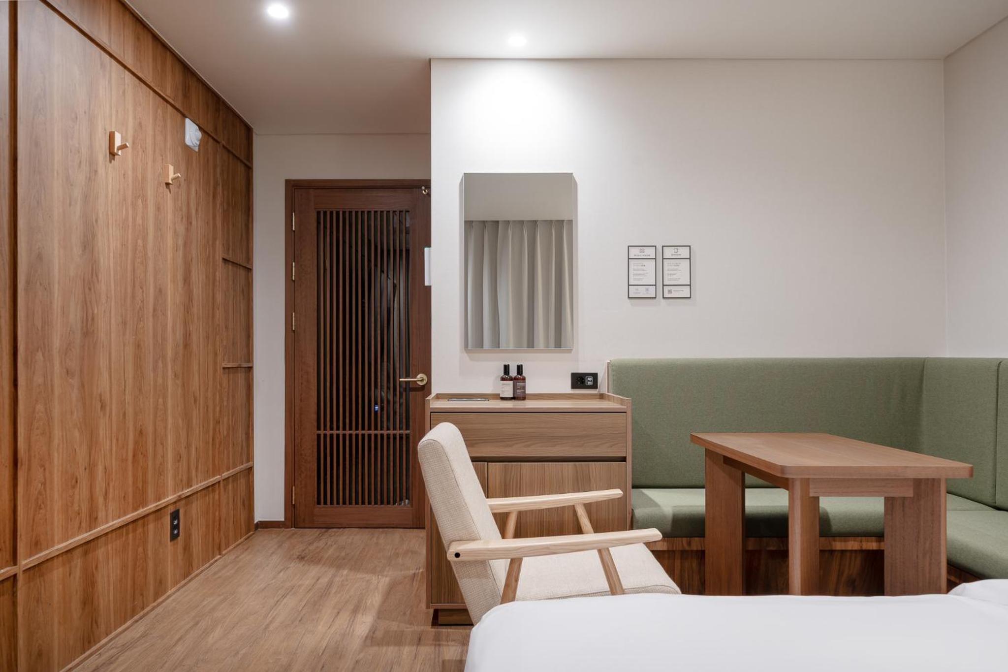 simjak hotel dongtan by aank