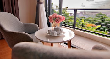 hanz son tra hills resort phu quoc