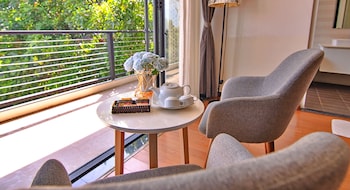 hanz son tra hills resort phu quoc