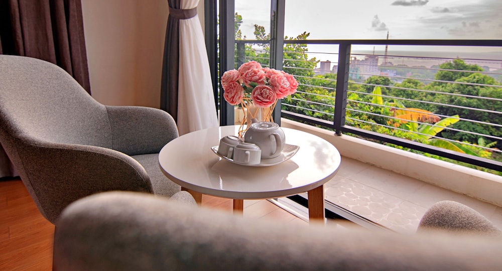 hanz son tra hills resort phu quoc
