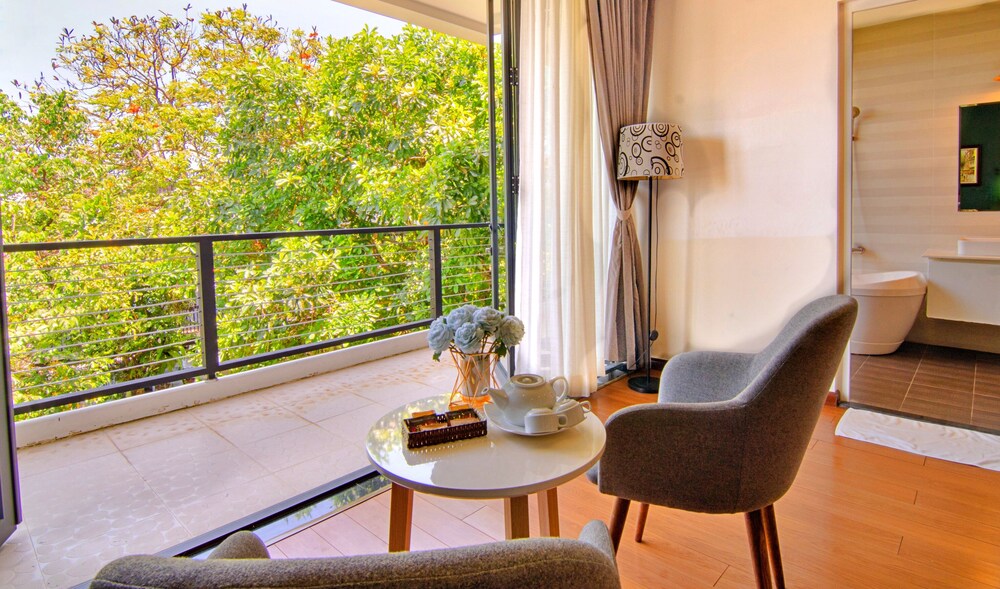 hanz son tra hills resort phu quoc