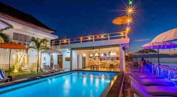 rumah marta ceningan island